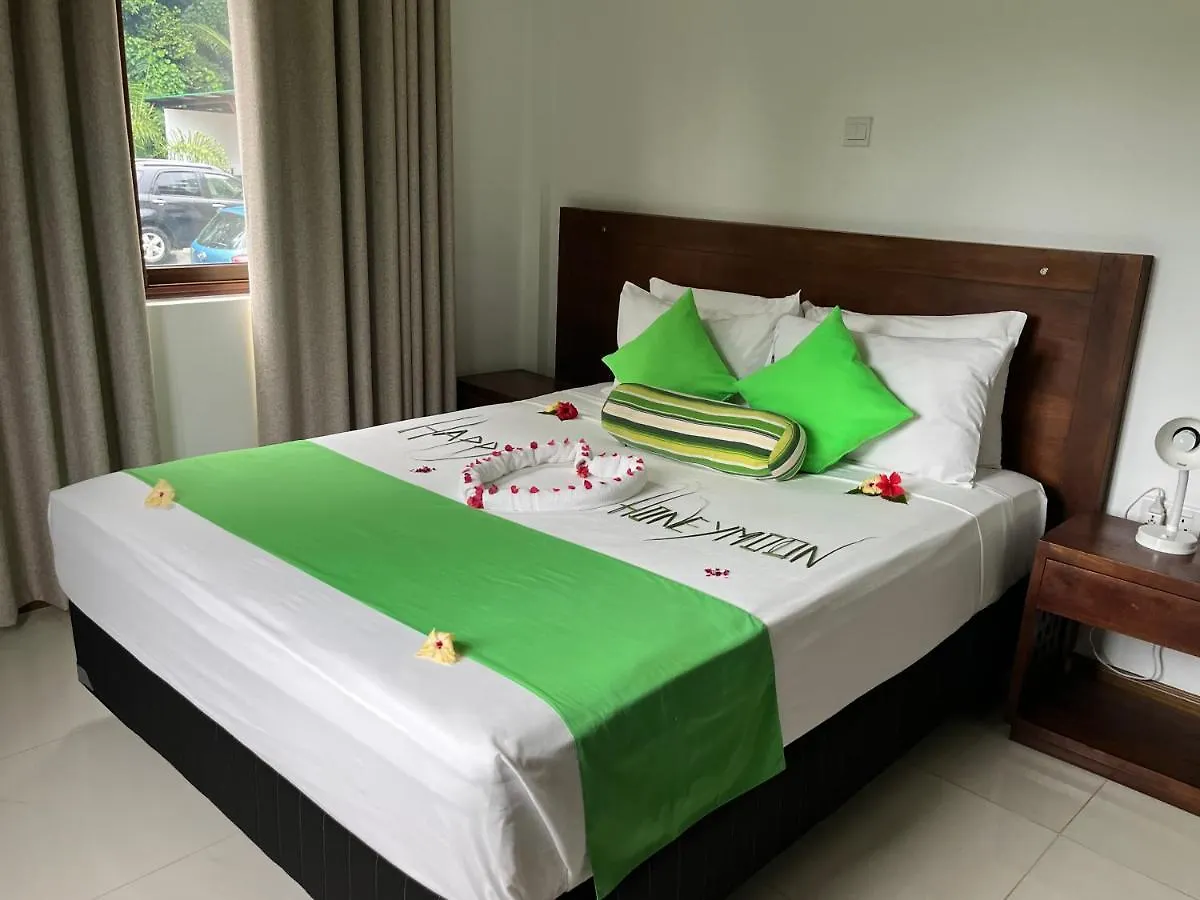 Kanasuk Self Catering Apartments Baie Lazare  Seychelles