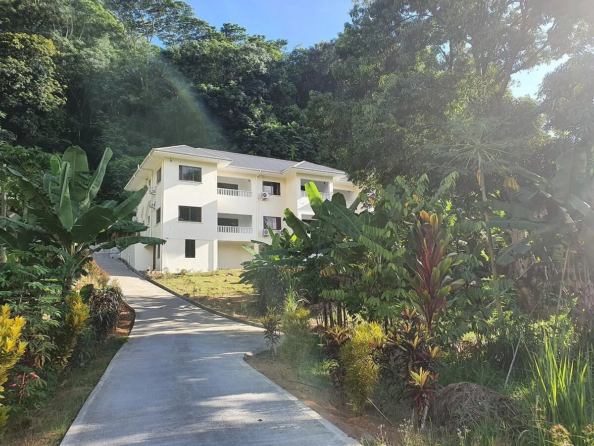 Kanasuk Self Catering Apartments Baie Lazare