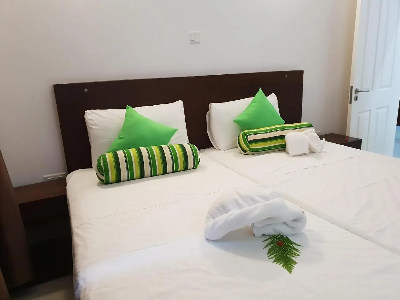 Kanasuk Self Catering Apartments Baie Lazare  Seychelles